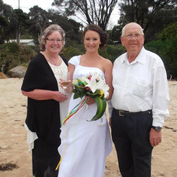 Meet your Posher, Acacia - Picture 1 of 1